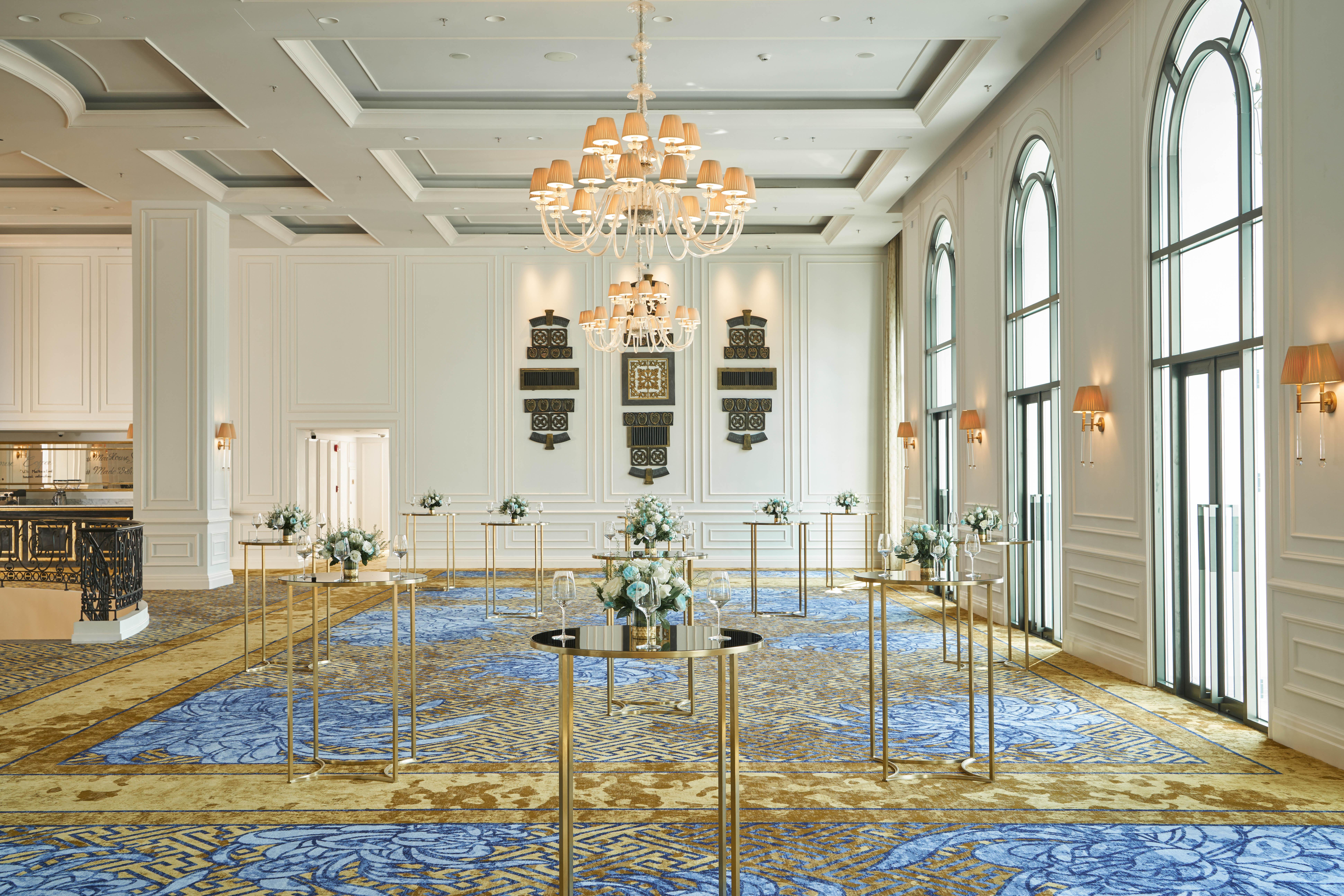 Mai House Saigon Hotel Хошимин Екстериор снимка The interior of the ballroom