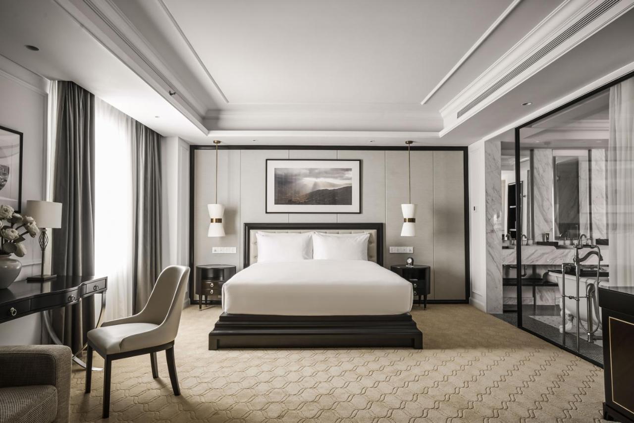 Mai House Saigon Hotel Хошимин Екстериор снимка